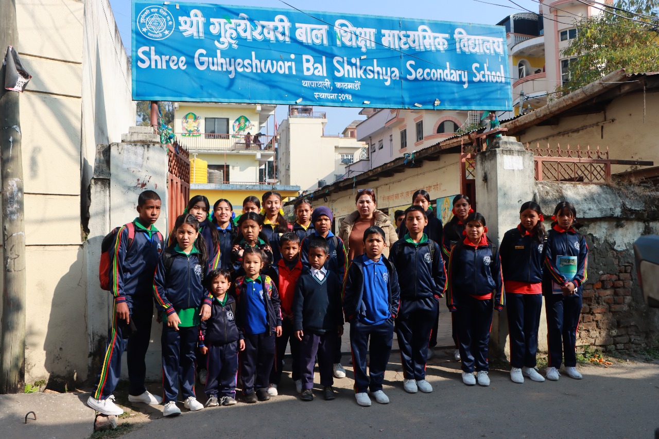 children-on-school-dress